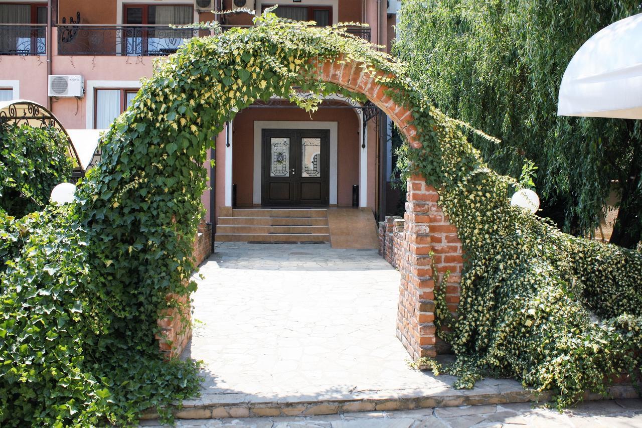 Hotel Villa Verde Gulubovo  ภายนอก รูปภาพ